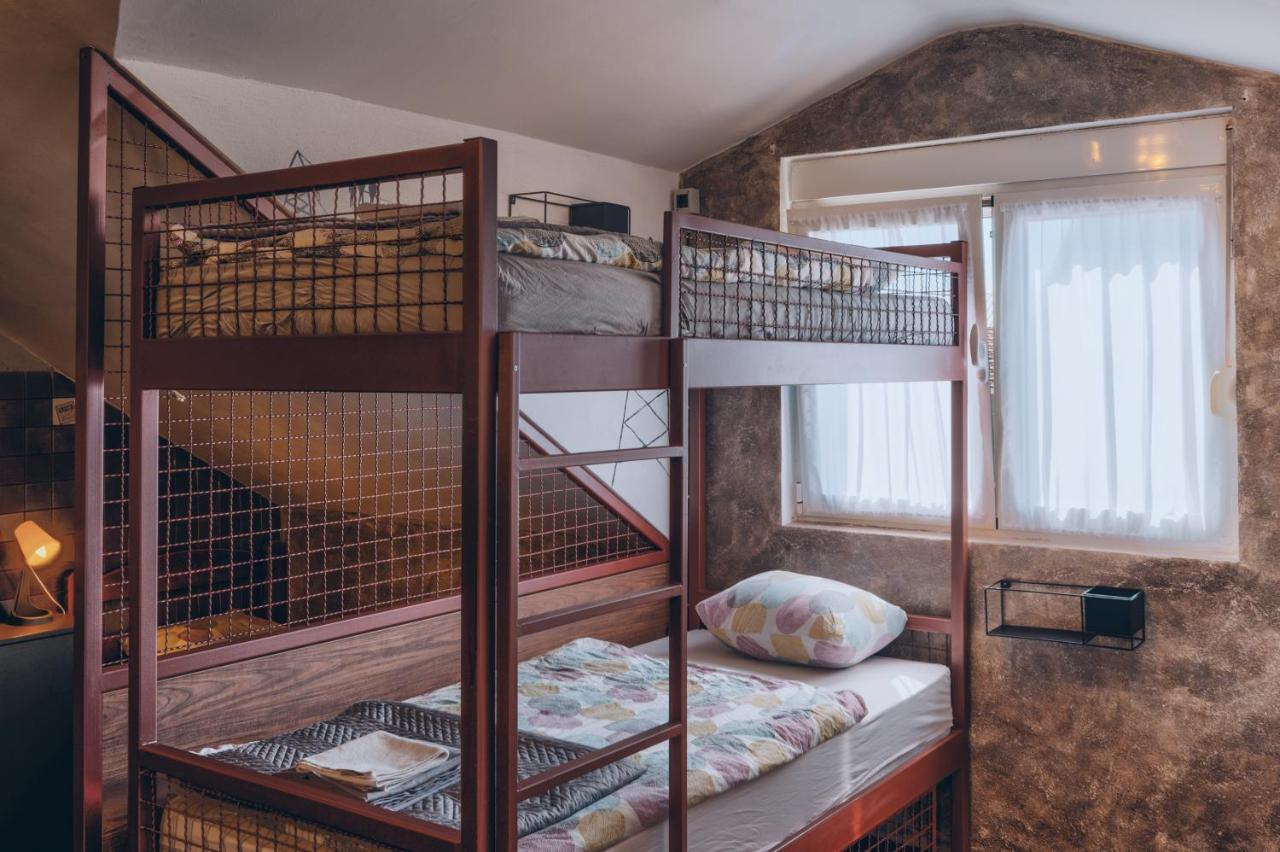 Q Podgorica Beds,Rooms And More מראה חיצוני תמונה